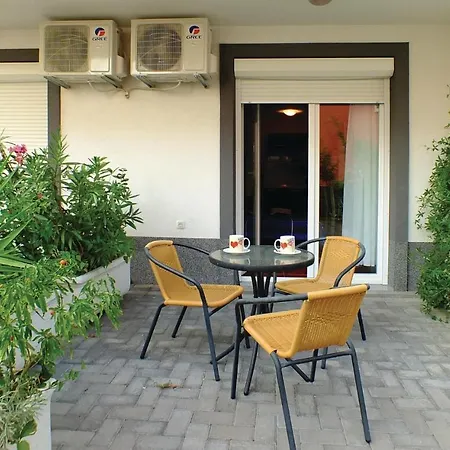 Appartement In Makarska