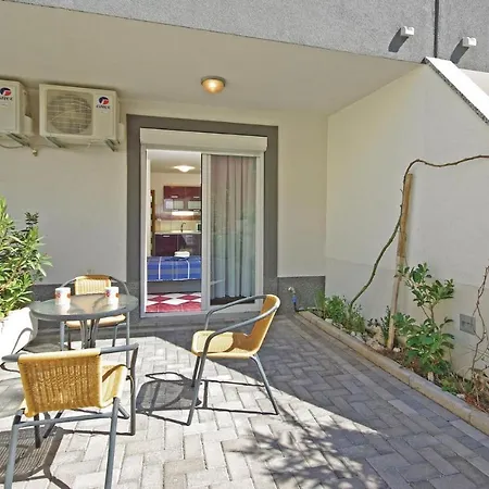Apartman In *